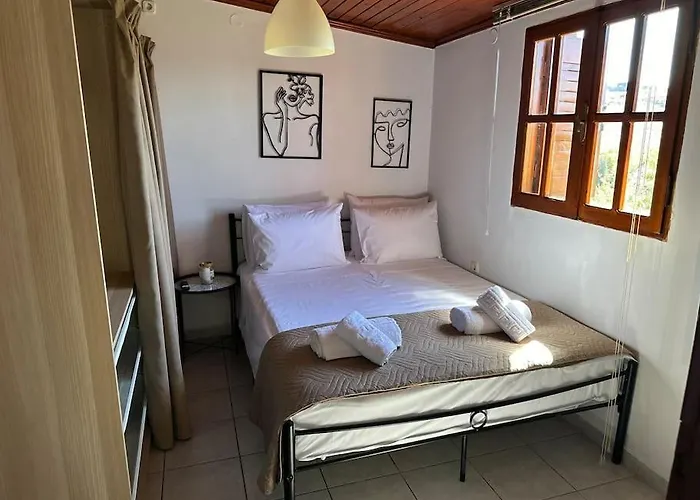 Filoxenia Apartment Kokkini Hani